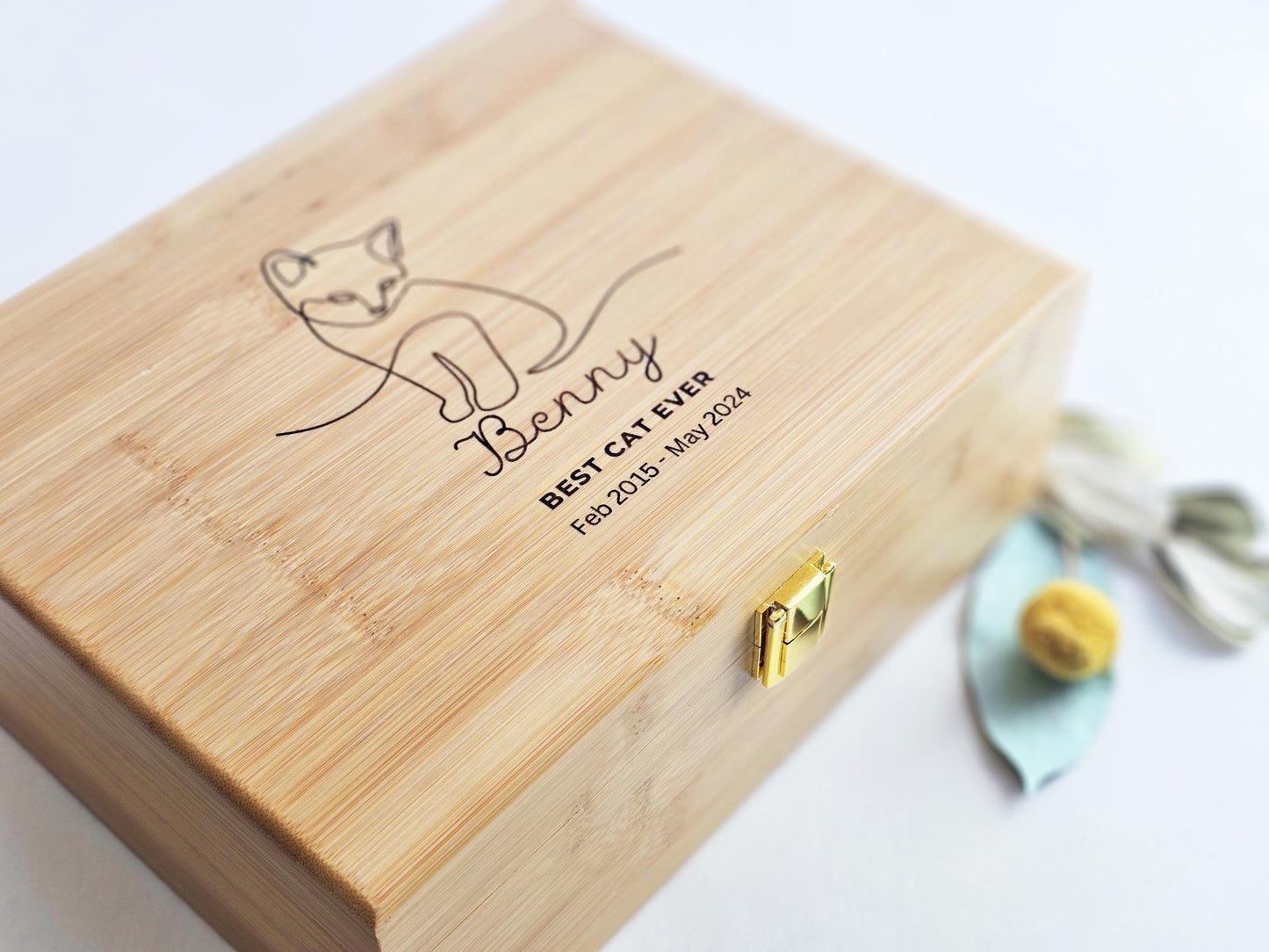 Personalized Cat Memorial Keepsake Box – Wooden Pet Memory Chest | Pine or Bamboo (8x10x4)