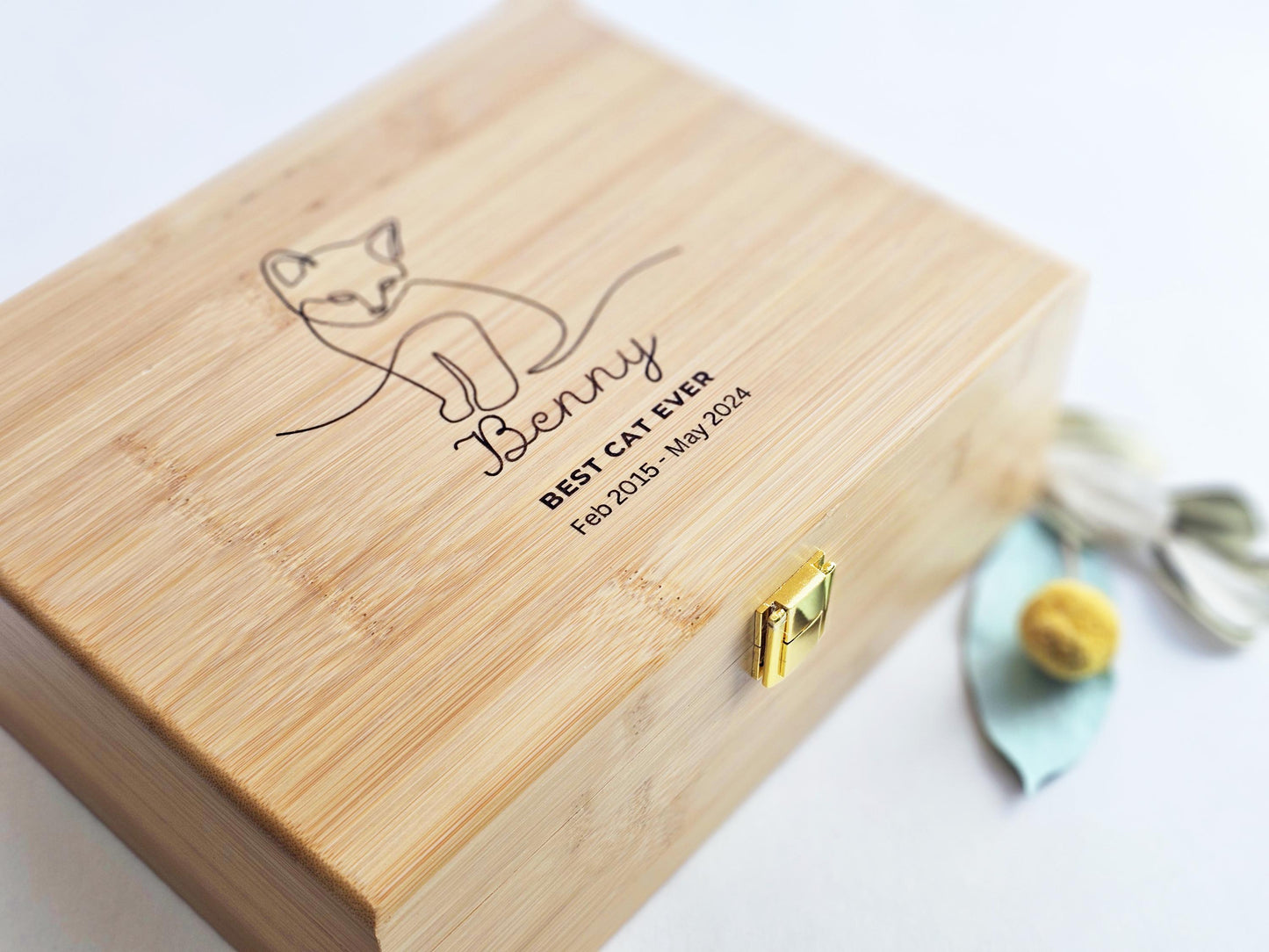 Honoring Your Beloved Cat: Engraved Pine Memorial Box - Sentimental Pet Loss Keepsake