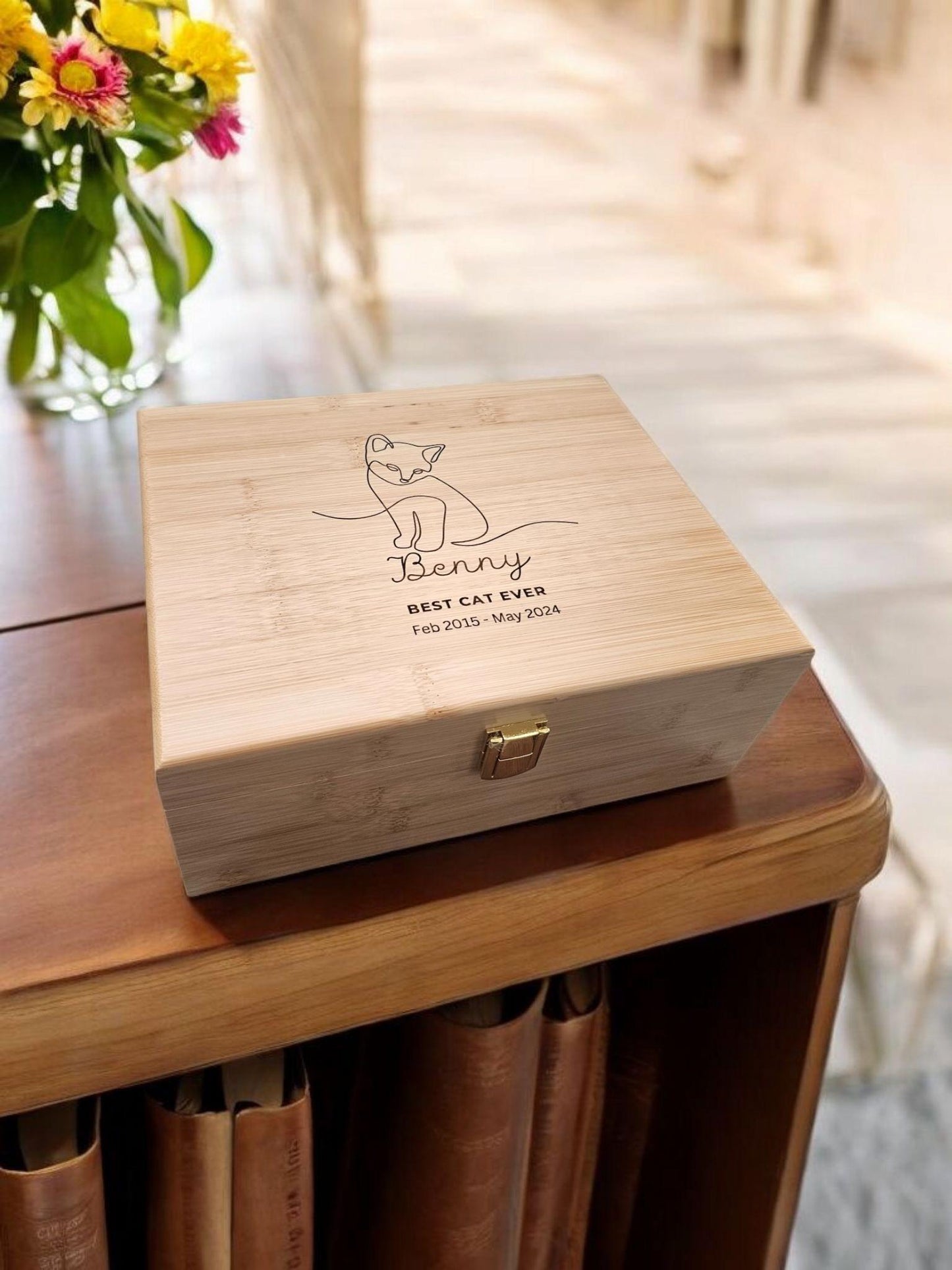 Honoring Your Beloved Cat: Engraved Pine Memorial Box - Sentimental Pet Loss Keepsake